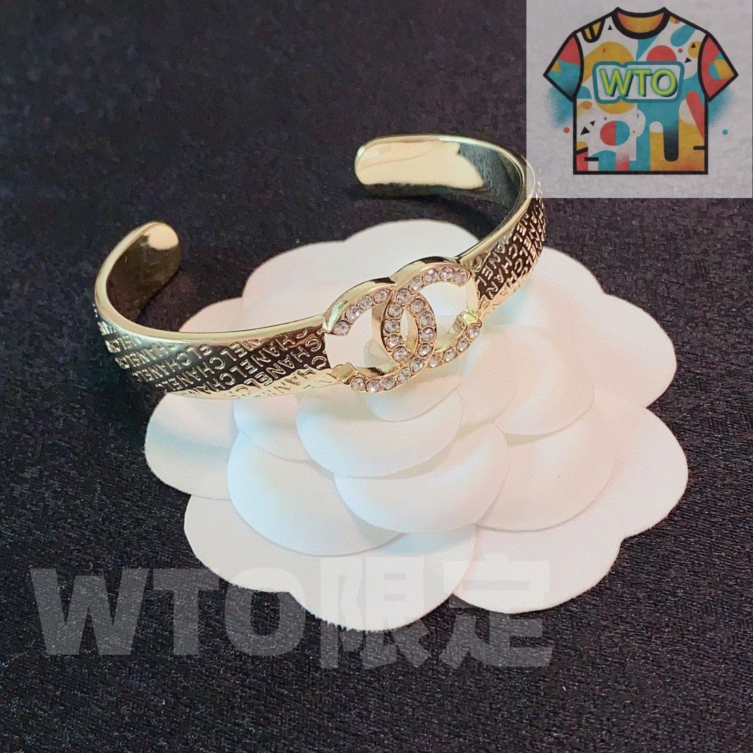 今日特価】CHANEL 最新モデル C サイン ローゼゴールド ブレスレット