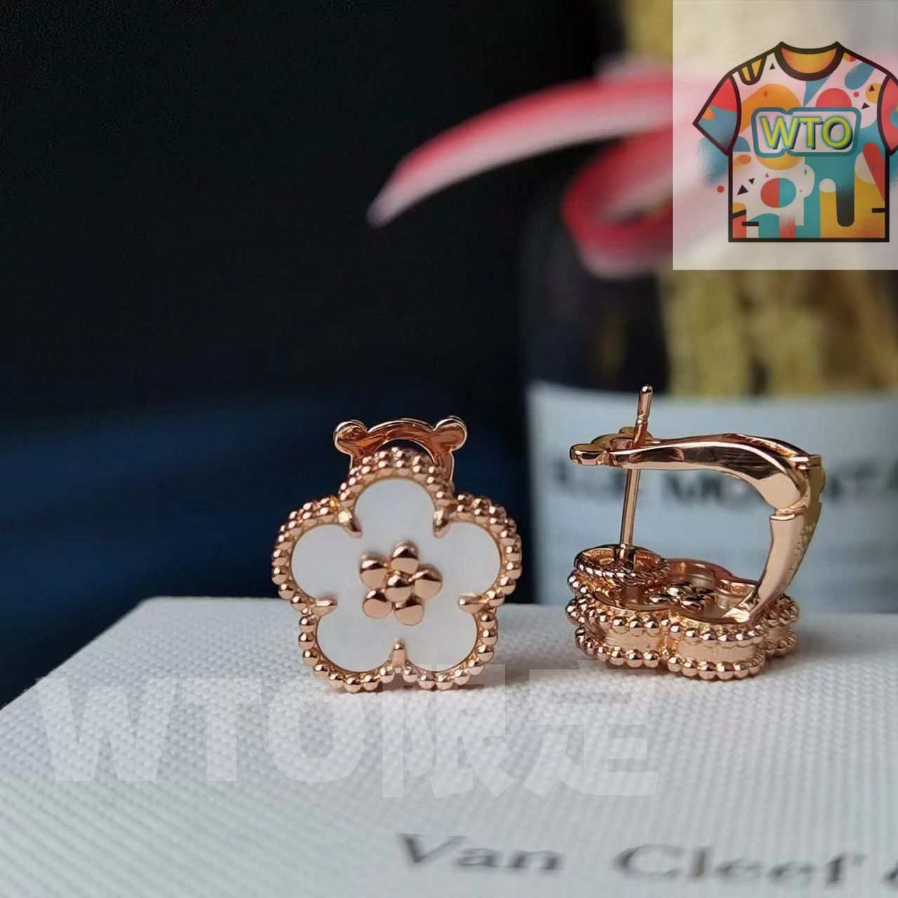 ヴァン クリーフ＆アーペル 梅のピアス Vca 四つ葉のクローバー