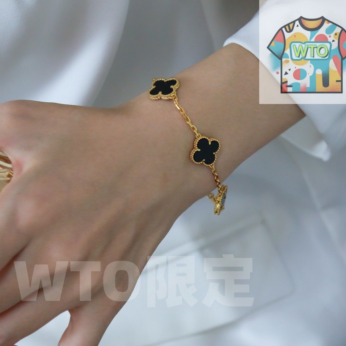 VαnCleef & Arpel四つ葉ブレスレット ピュア アルハンブラ ブレスレット、4モチーフ 18K イエローゴールド