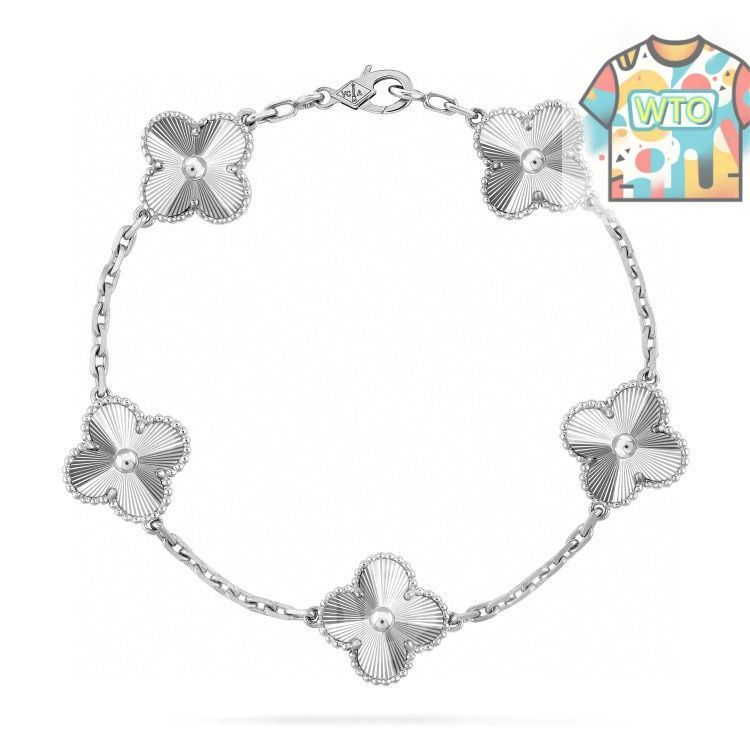 Van Cleef & Arpels ヴァン クリーフ＆アーペル VCAレーザーカット 五