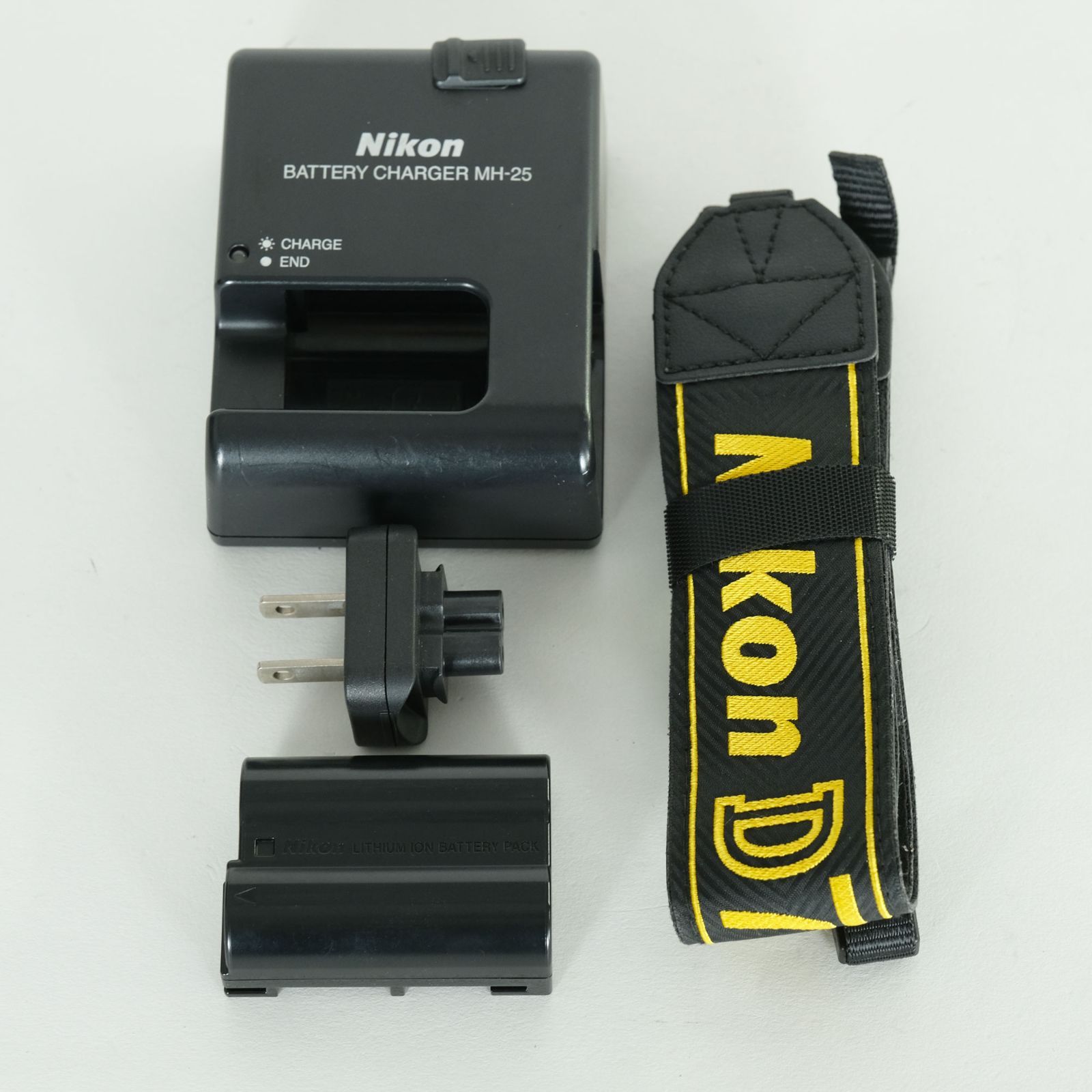 シャッター数実質5902回 ニコン NIKON D750 シャッター数実質5902回 ニコン NIKON D750