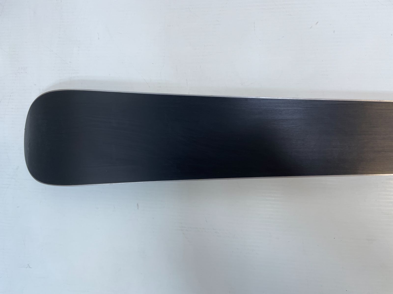 ◇ スキー ONE 販売済み MORE TRE 165 cm 片側1本のみ スキー板 ワンモア