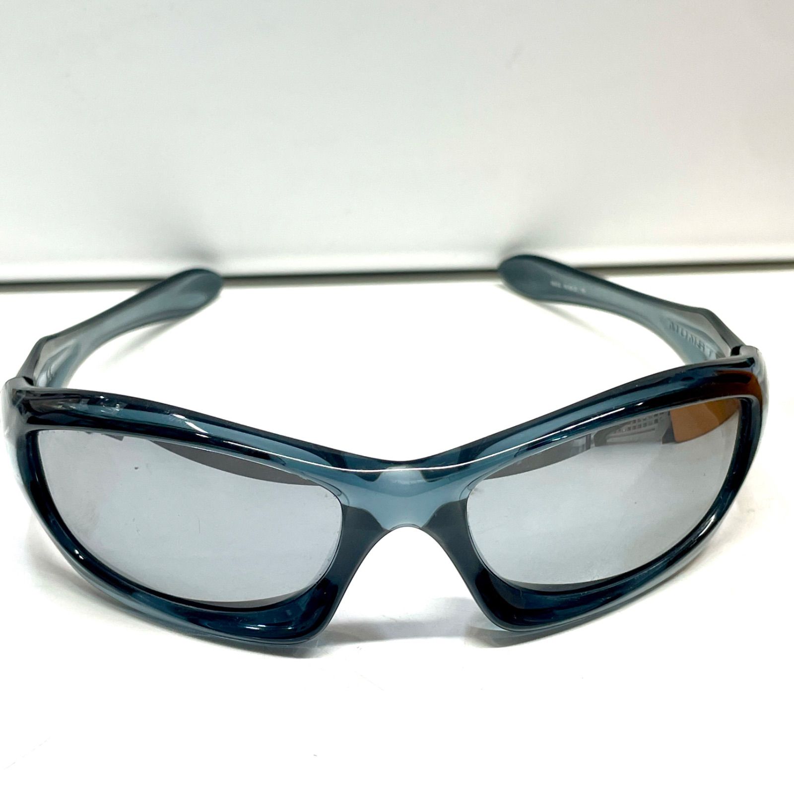 OAKLEY オークリー MONSTERDOG モンスタードック 05-012 サングラス 糀谷店