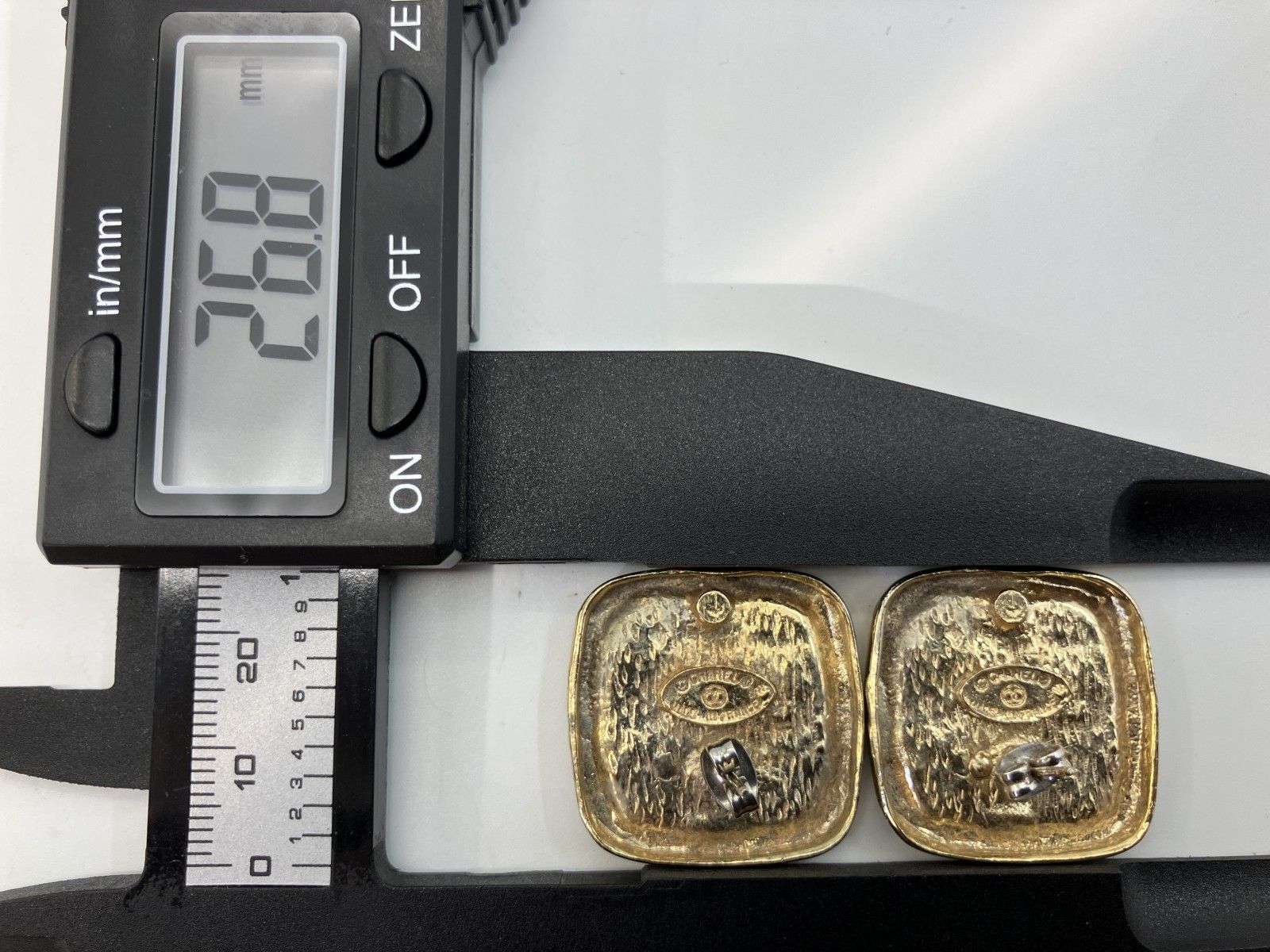 CHANEL シャネル ココマーク スクエア ピアス 2.7×2.7cm ゴールド