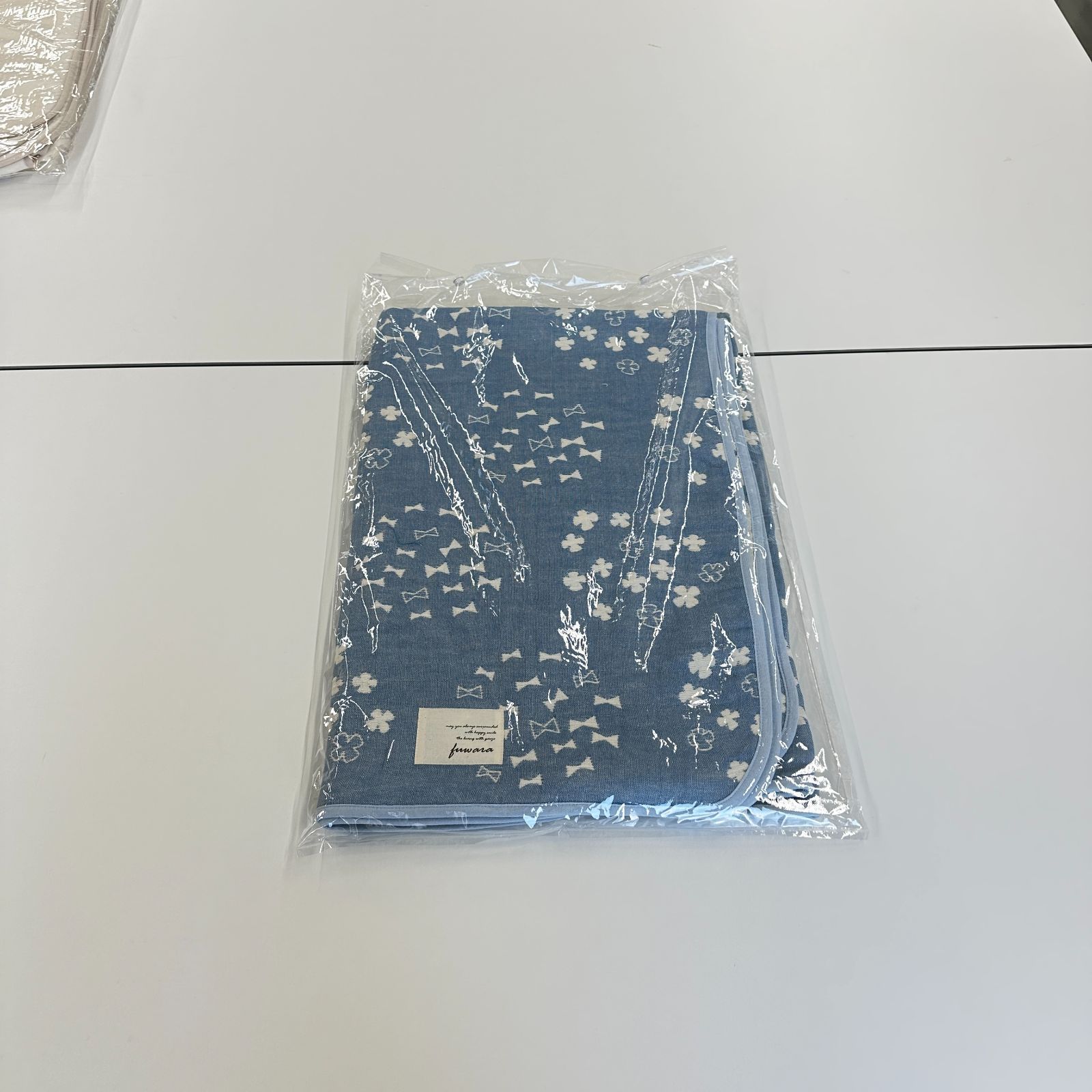 fuwara直送】6 重織ガーゼケット 花柄 シングルサイズ - メルカリ