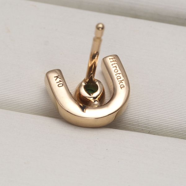ヒロタカ ピアス エメラルド ベルーガ 片耳 K10YG #181083 - メルカリ