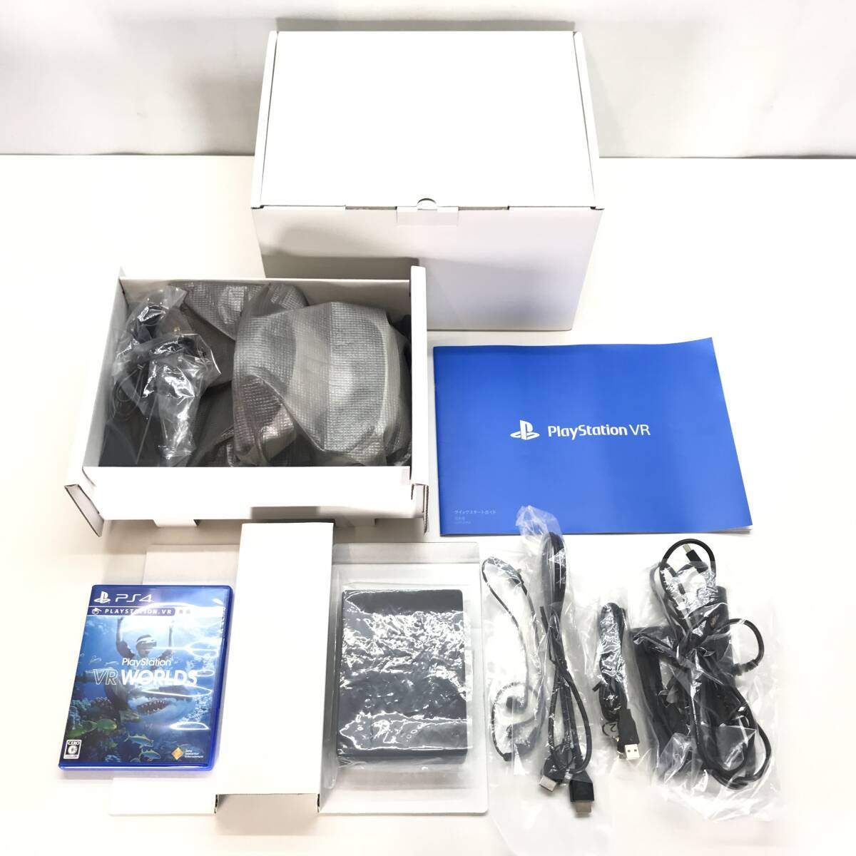 ○SONY 周辺機器 PlayStation VR本体 “PlayStation VR WORLDS” 同梱版