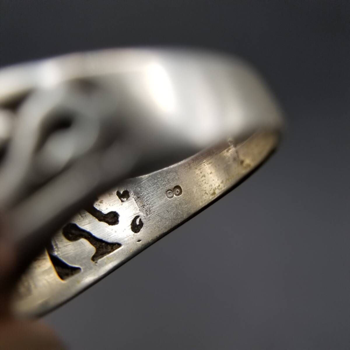 1998年 英国 ヴィンテージ ケルトノット ラウンド シグネット リング