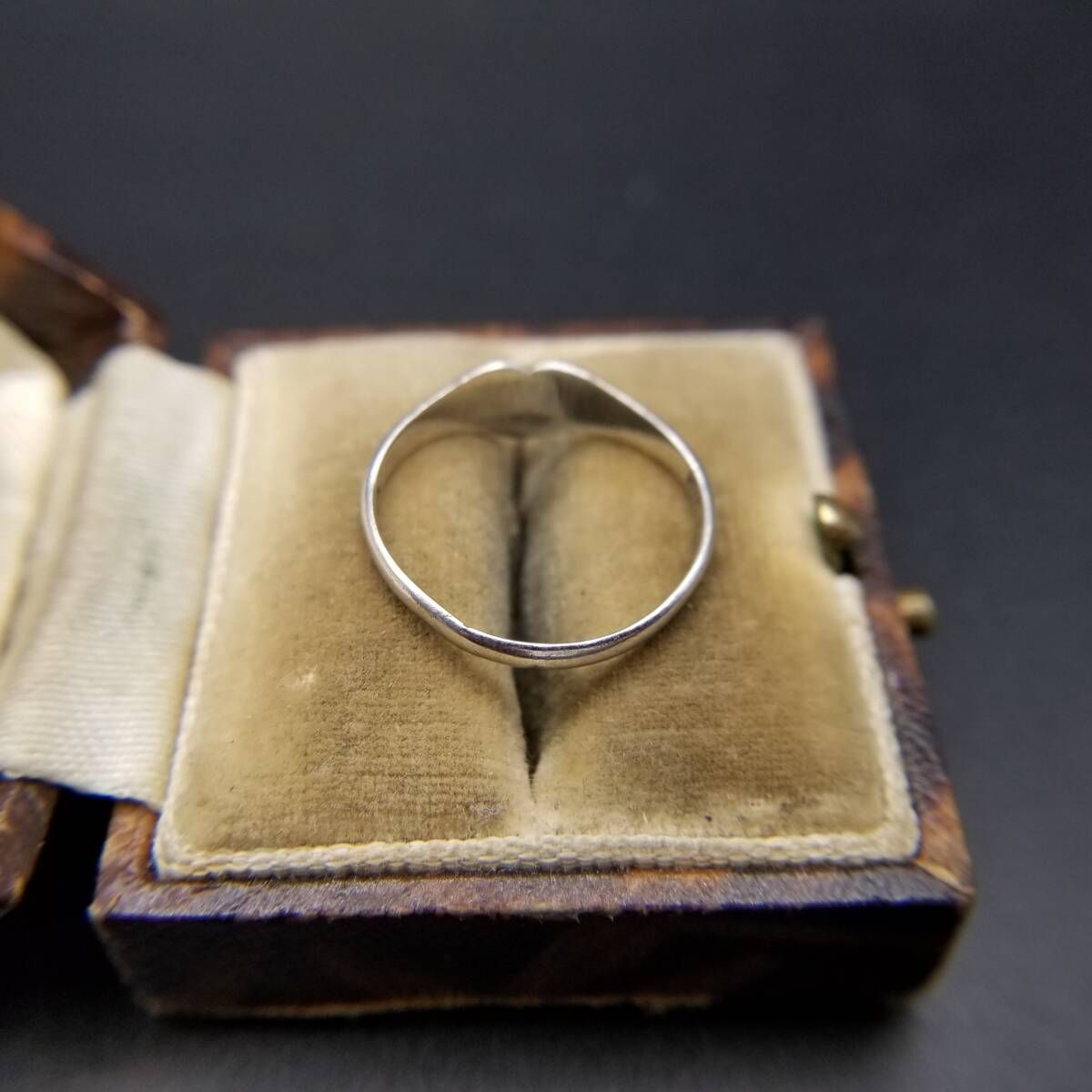 Henry Griffith & Sons社製 英国 ヴィンテージ シンプル ハート