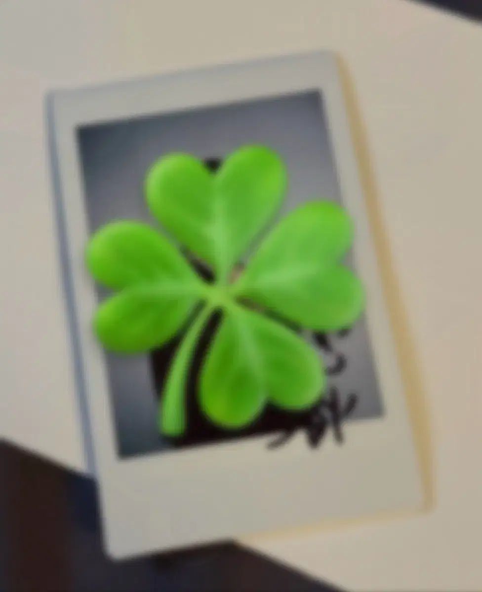 ペ・ジニョン(BAE JINYOUNG) CIX ソロ サイン入りチェキ サイン入り