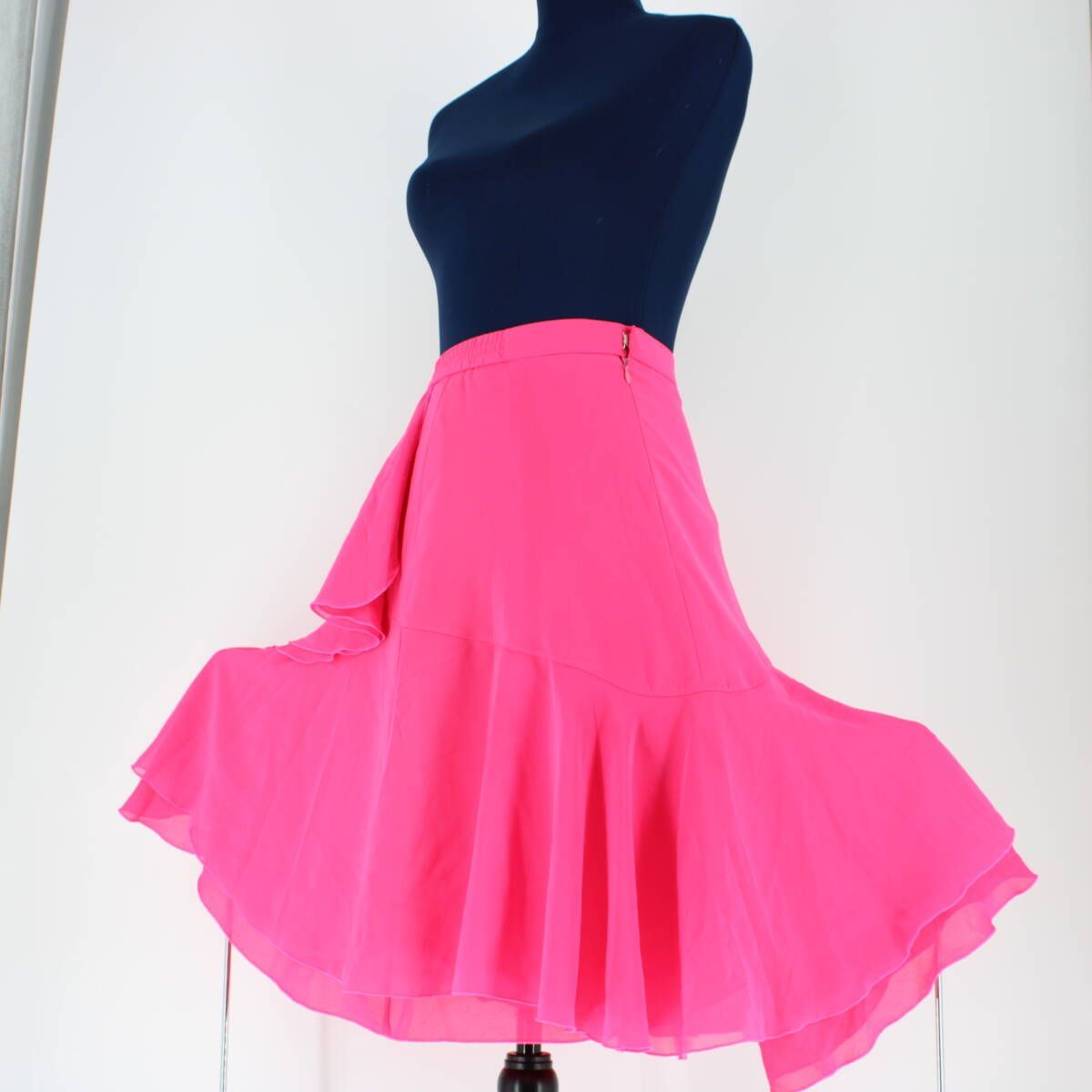 美品 日本製社交ダンス衣装】スカート ピンク 蛍光ピンク Mサイズ