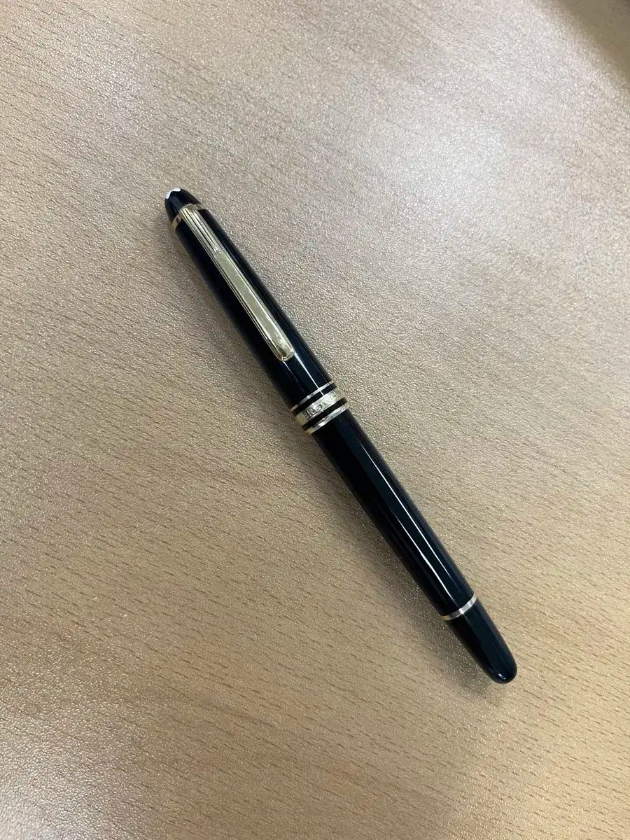 MONT BLANC モンブラン 万年筆 144 - メルカリ