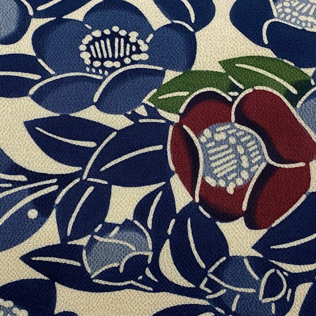 美品‼️染名古屋帯／縮緬／椿柄 美品】 名古屋帯 逸品 栗山吉三郎 落款 椿 縮緬 クリーム 正絹 【中古