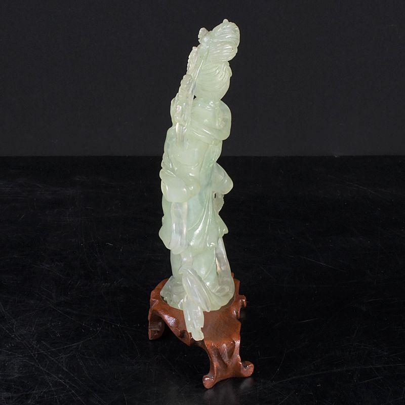 中国 玉石岫玉彫刻 仕女像 置物 唐木台付 N S343 - メルカリ