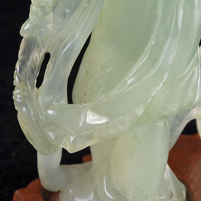 中国 玉石岫玉彫刻 仕女像 置物 唐木台付 N S343 - メルカリ