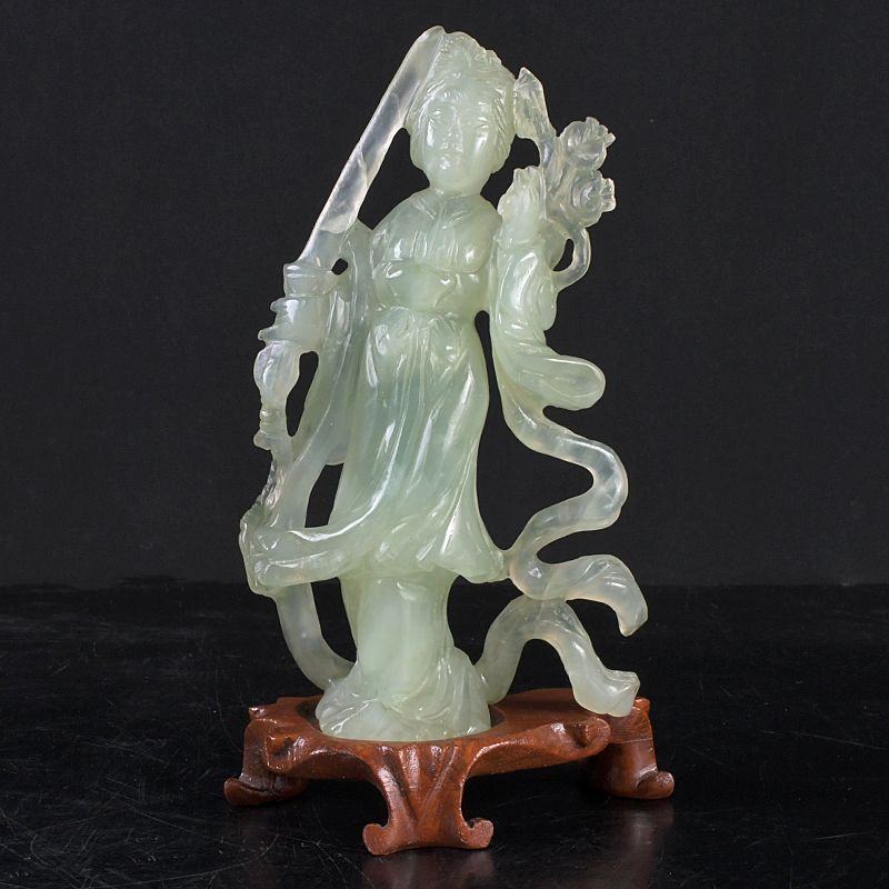中国 玉石岫玉彫刻 仕女像 置物 唐木台付 N S343 - メルカリ