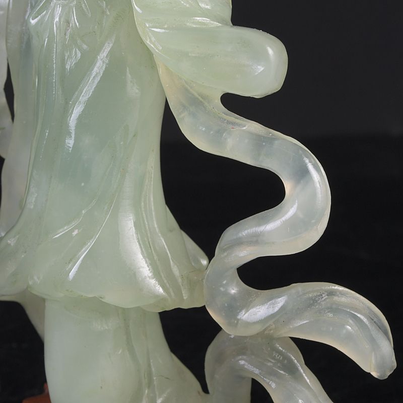 中国 玉石岫玉彫刻 仕女像 置物 唐木台付 N S343 - メルカリ