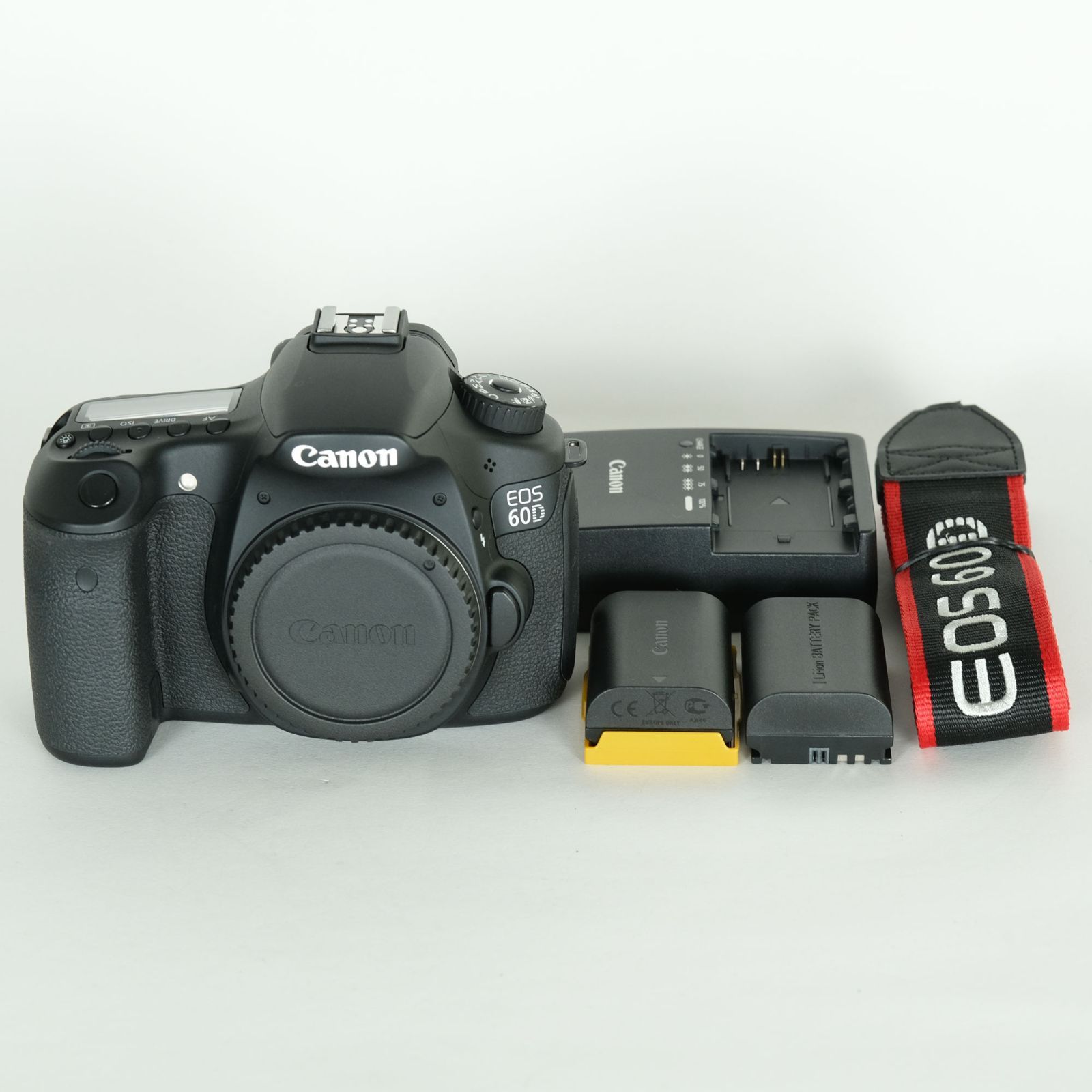 美品♪ Canon EOS 60D レンズ バッテリーグリップ 付属 送料無料 Amazon | Canon デジタル一眼レフカメラ EOS 60D レンズキット EF-S18