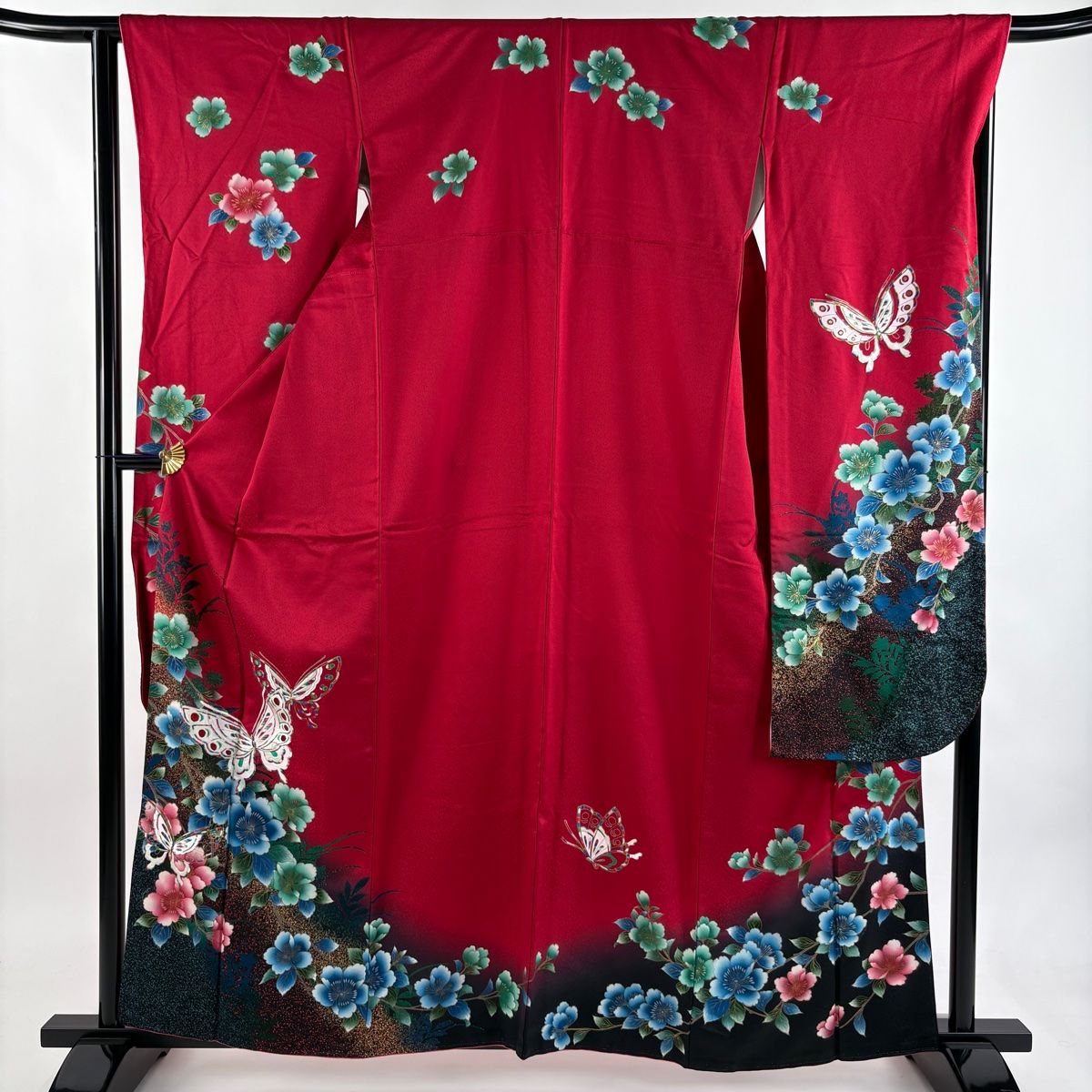 振袖 身丈160.5cm 裄丈65cm M 袷 蝶 桜 刺繍 金彩 赤 正絹 秀品 【中古