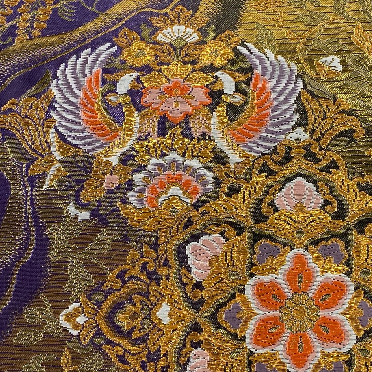 ZY-585 袋帯 華紋 向かい鳥 花唐草 銀糸 六通 正絹 逸品 ZY-585 袋帯 華紋 向かい鳥 花唐草 銀糸 六通 正絹 逸品