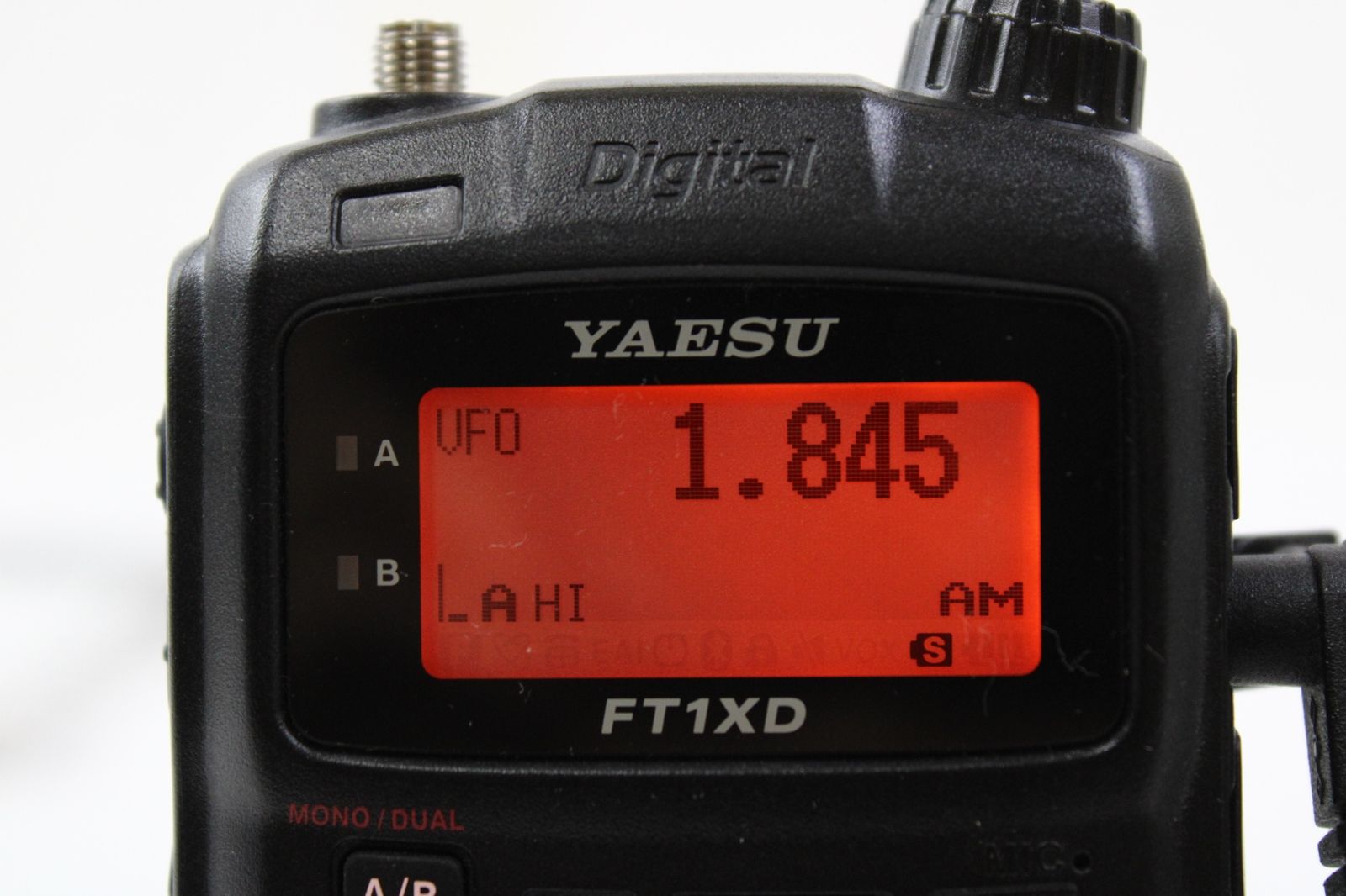 美品 ヤエス FT1XD ハンディトランシーバー YAESU アマチュア 無線機