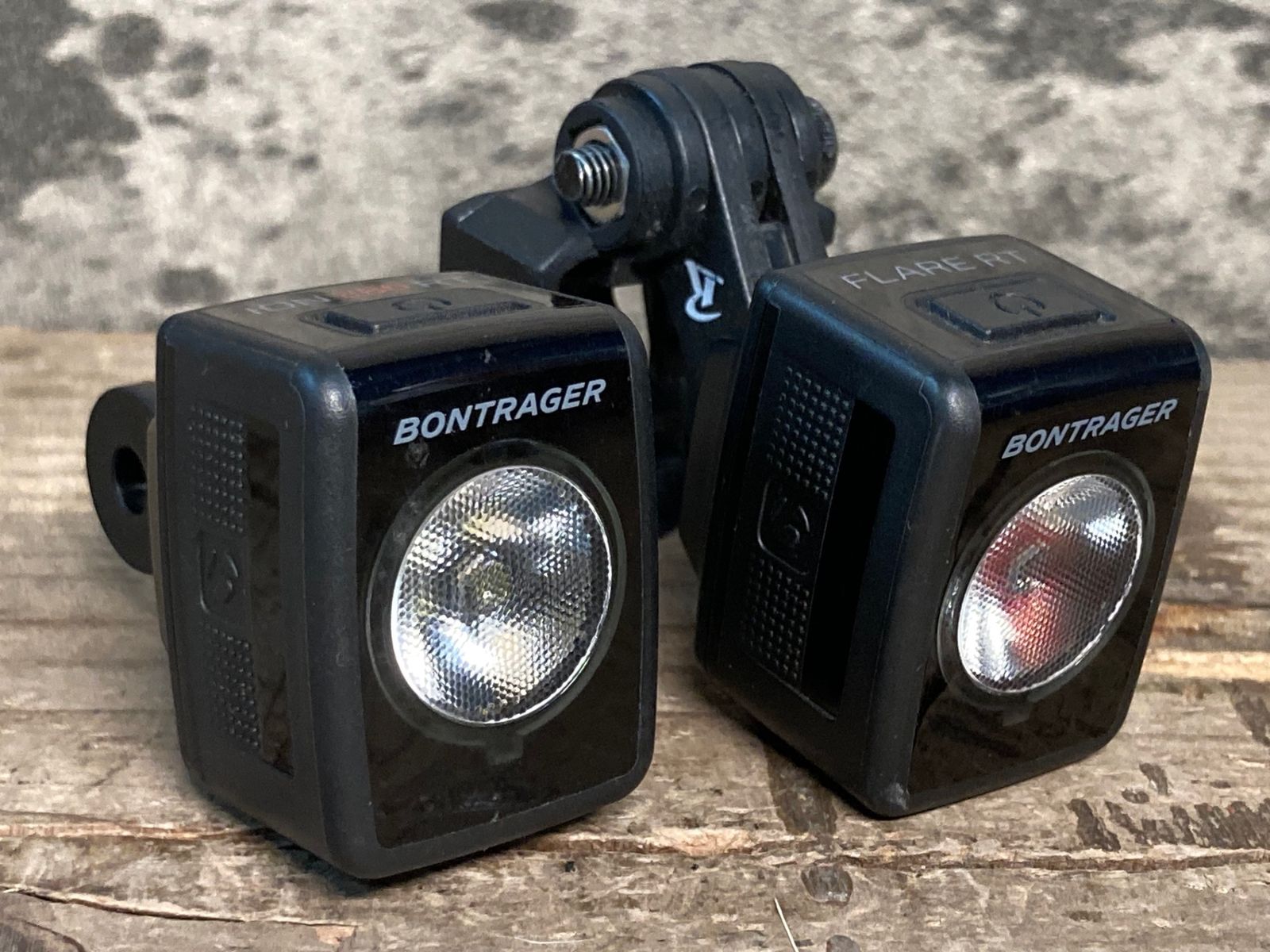 ○BONTRAGER ボントレガー ION 200 RT／FLARE RT USB充電式 前後ライト