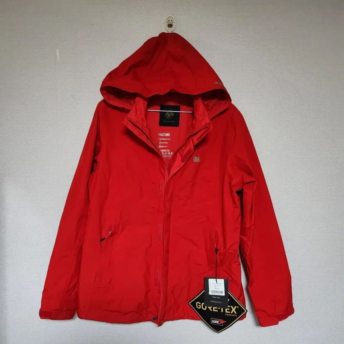 新品アウター KOLONSPORT ゴアテックス アウター レディース 100