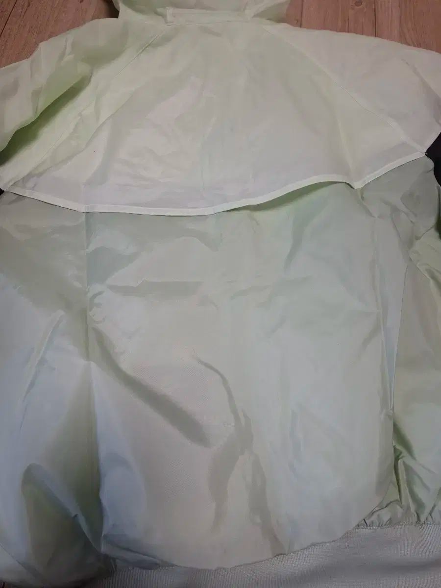 ナイキ ウィンドランナー ウィンドブレーカー ジャケット