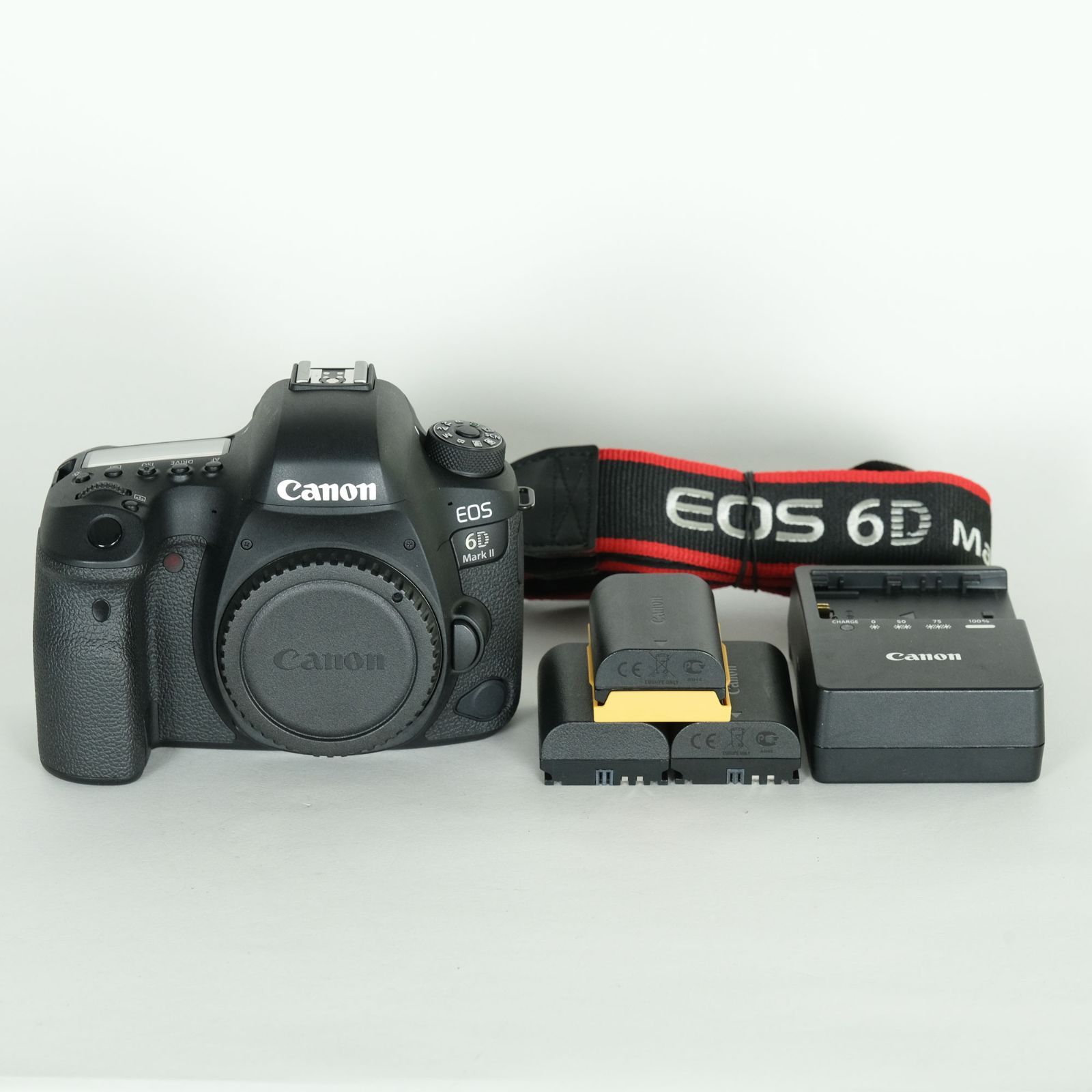 良品 | バッテリー3個付] Canon EOS 6D Mark II [ボディ] | Canon EF