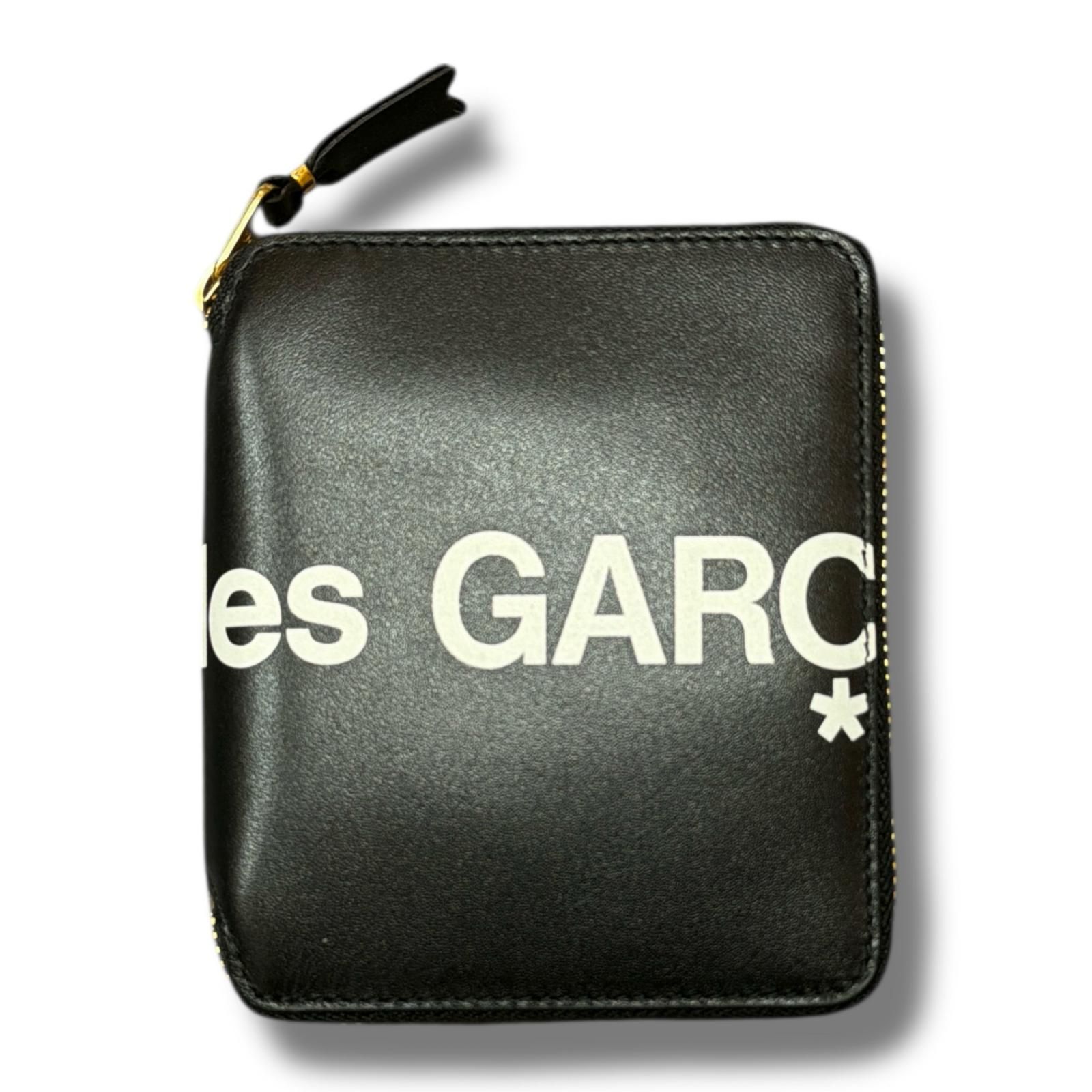 コムデギャルソン HUGE LOGO ラウンドジップウォレット COMME des