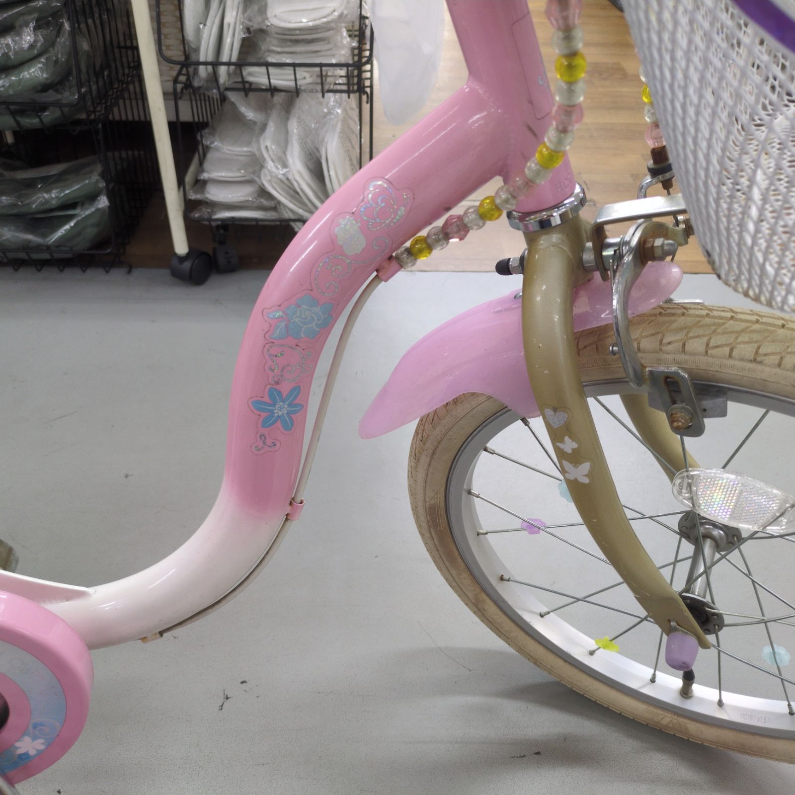 J321 ★サビキズ有り★子供自転車★ウィズフレンドパーティー★18インチ J321 ☆サビキズ有り☆子供自転車☆ウィズフレンドパーティー☆18