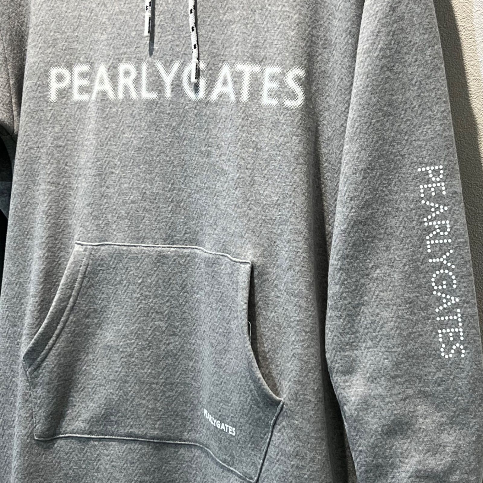 新品タグ付】PEARLY GATES ジグザグ裏毛ジャガードスウェットフーディ