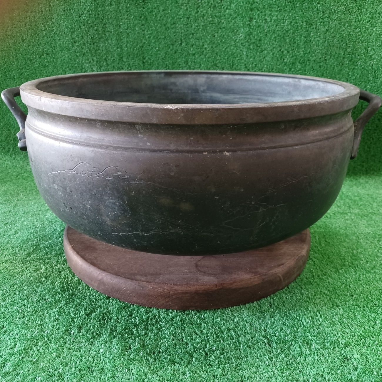 骨董 古美術 銅製 火鉢 彫金 山水図 双耳 三足 ショップ 古民具