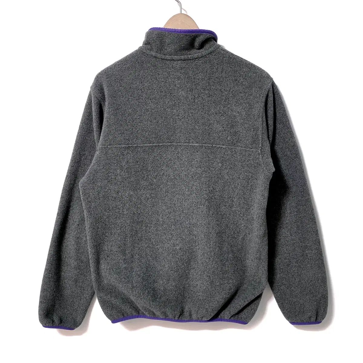 W/M patagonia シンチラ スナップT パープル グレー - メルカリ