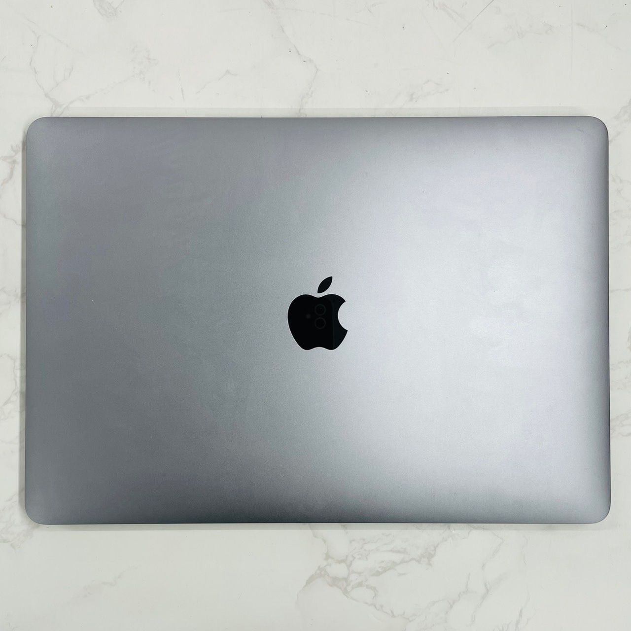 美品　MacBook Air 2018 16GB 256GB i5 MacBook Air 13 インチ (2018) スペースグレイ - Core i5 1.6 GHZ