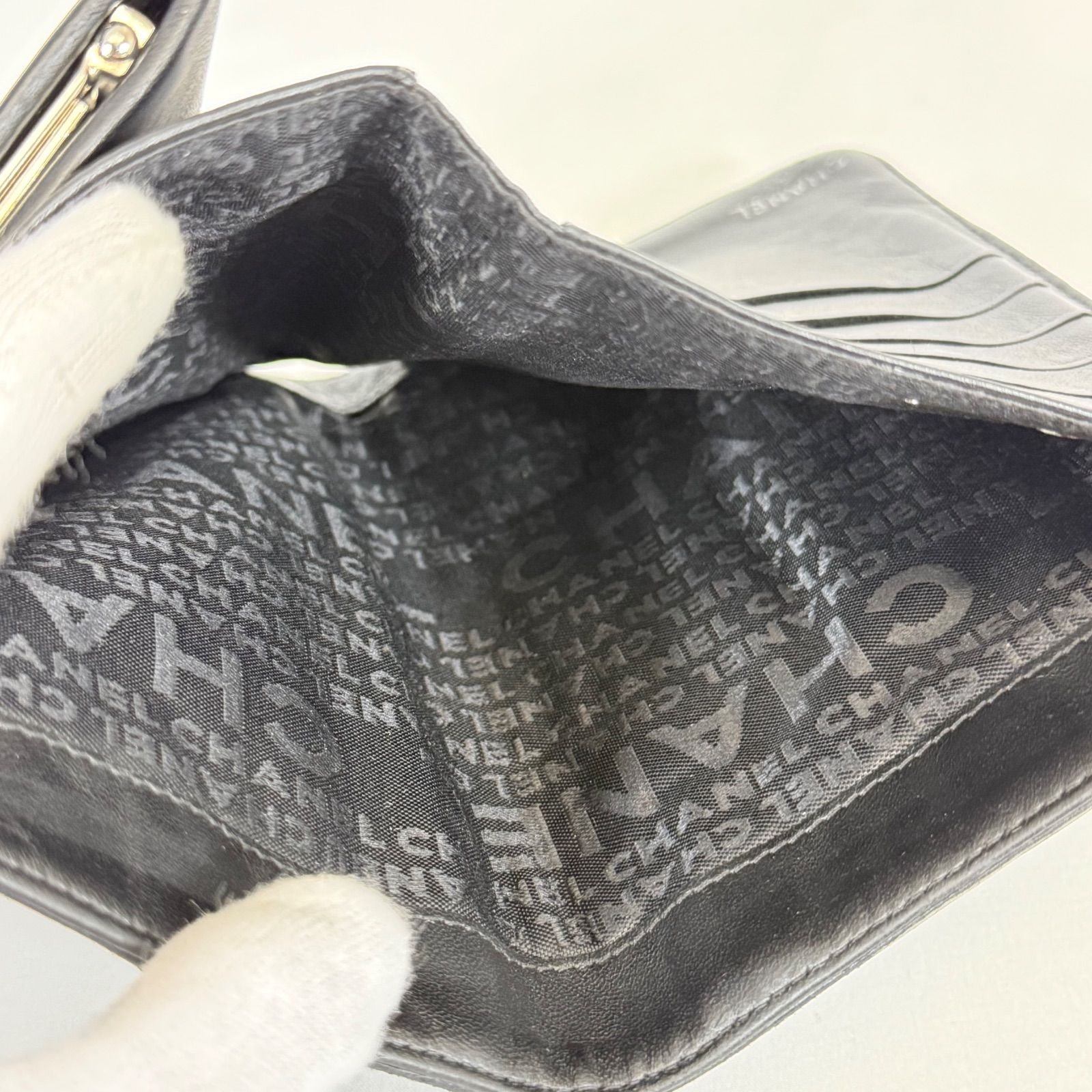 人気・美品】CHANEL シャネル ラムスキン アイコンライン ココマーク