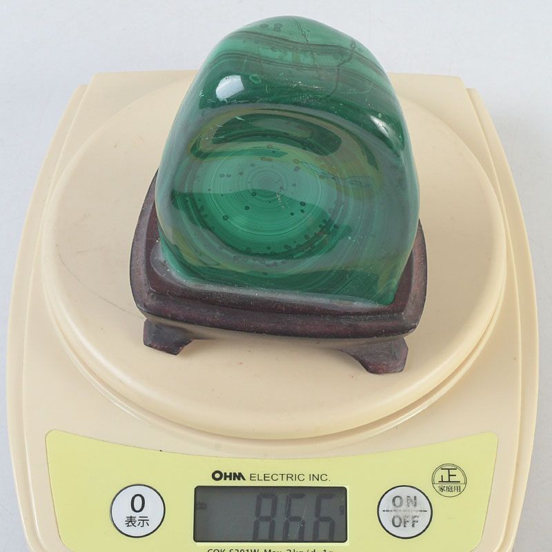 天然石　鑑賞石　マラカイト　孔雀石　原石　パワーストーン　唐木台付　C　5295 天然石 鑑賞石 マラカイト 孔雀石 原石 パワーストーン 唐木台付 C