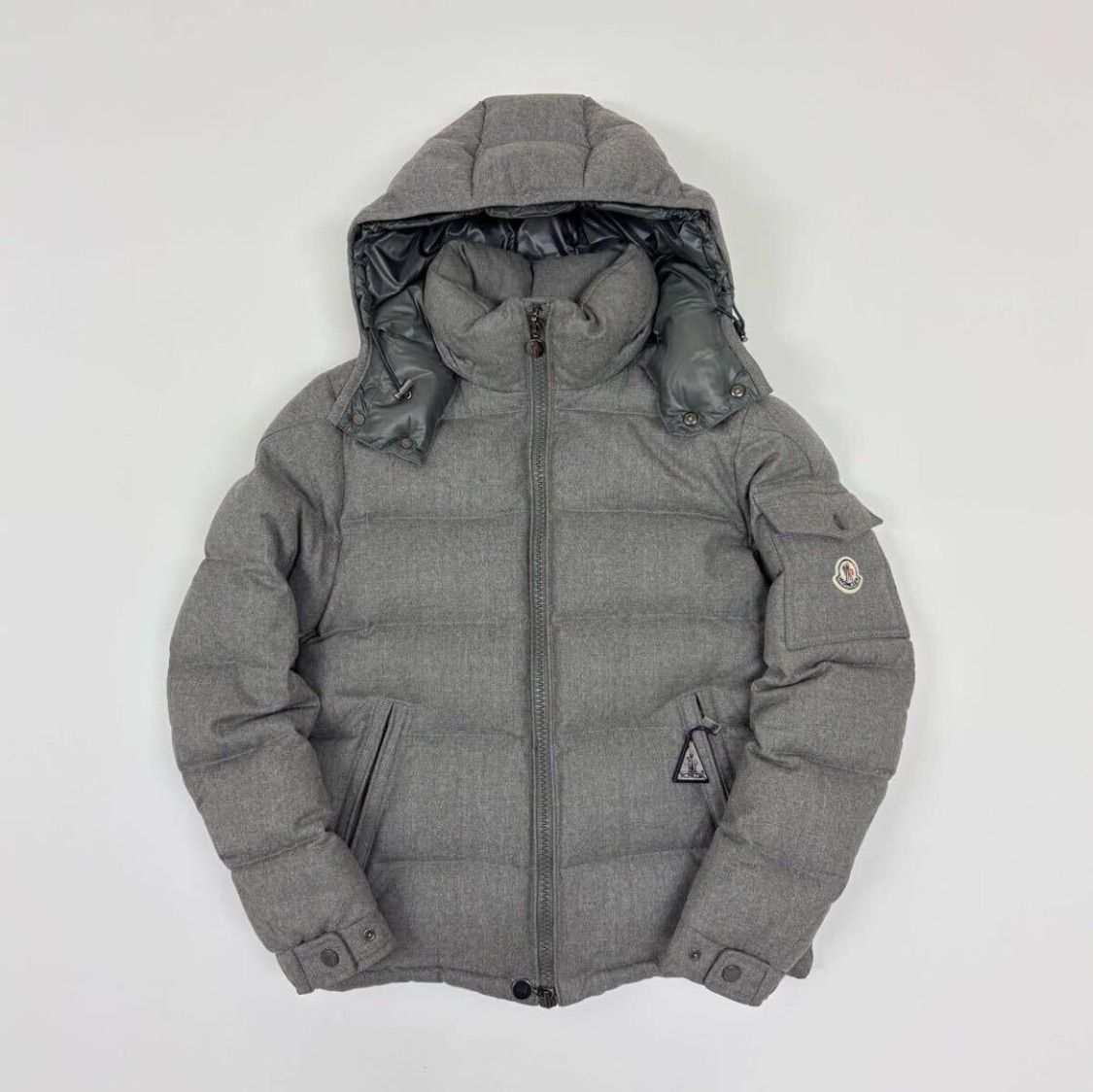 国内正規 MONCLER モンクレール MONTGENEVRE モンジュネーブル ダウン