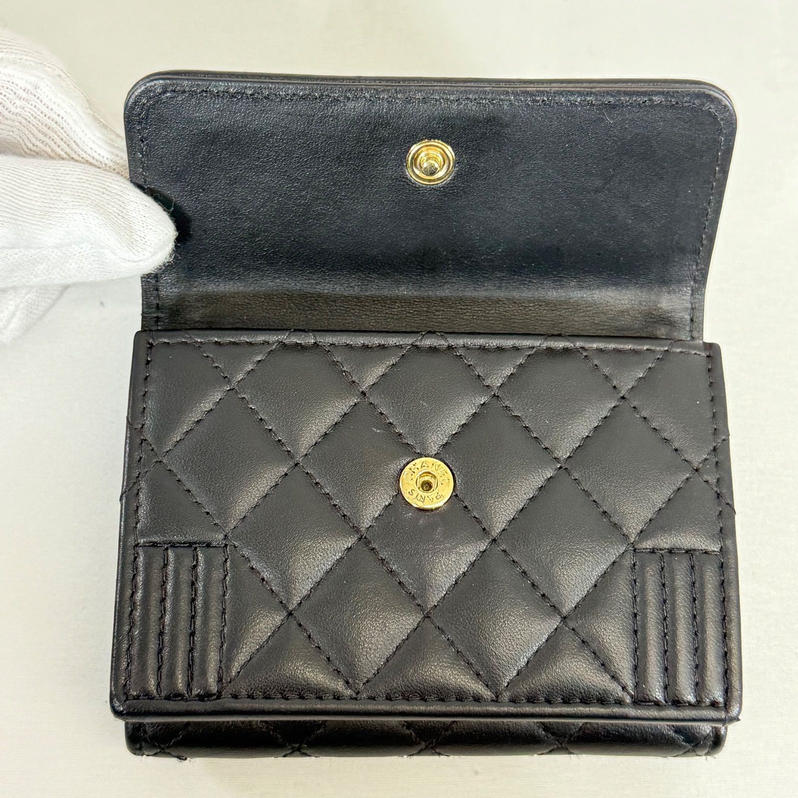 人気・美品】CHANEL シャネル ラムスキン ボーイシャネル ココマーク