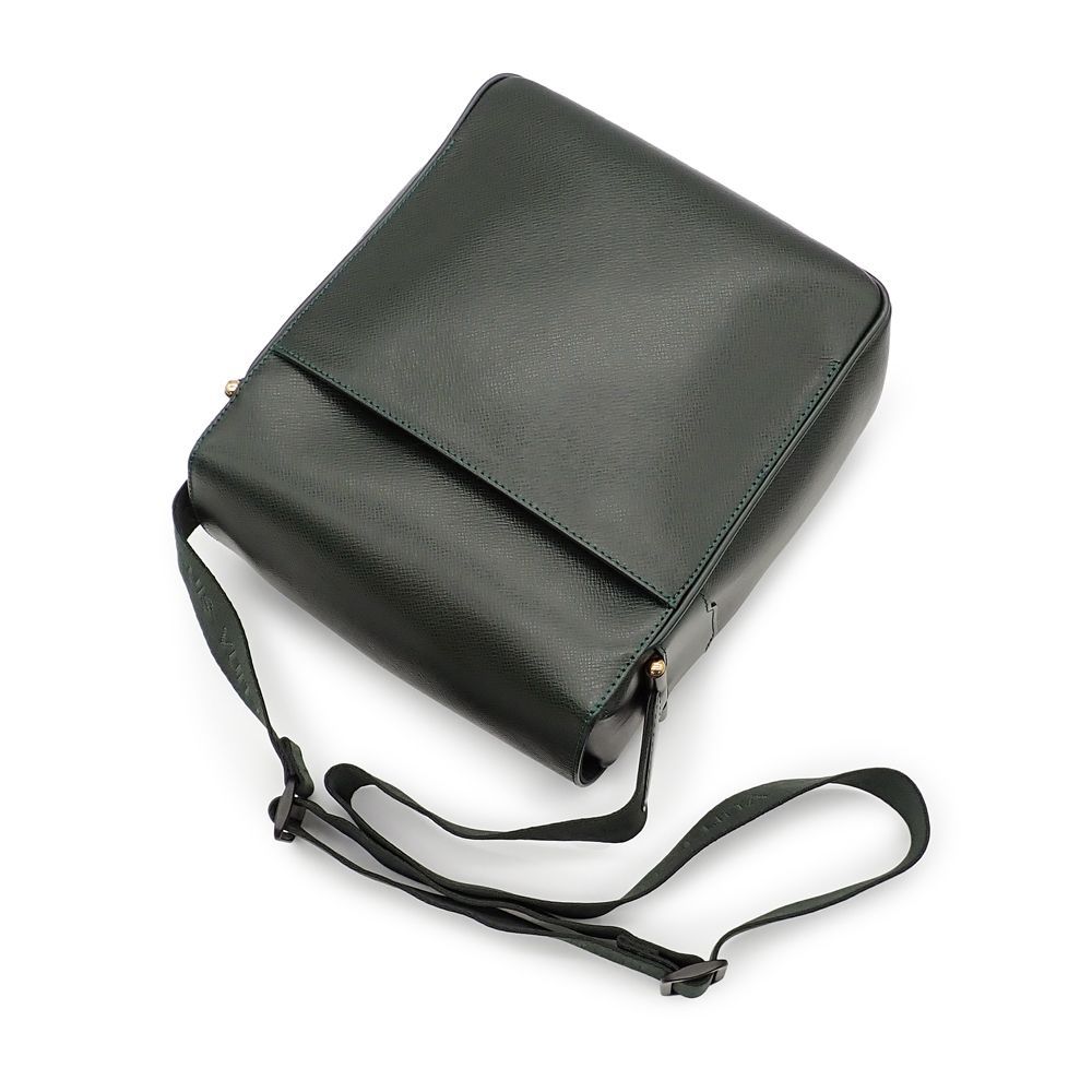 極美品 ルイヴィトン タイガ ヤランガ エピセア M30824 ショルダーバッグ ルイ ヴィトン ヤランガ メッセンジャーバッグ 肩掛け 斜め掛け タイガ