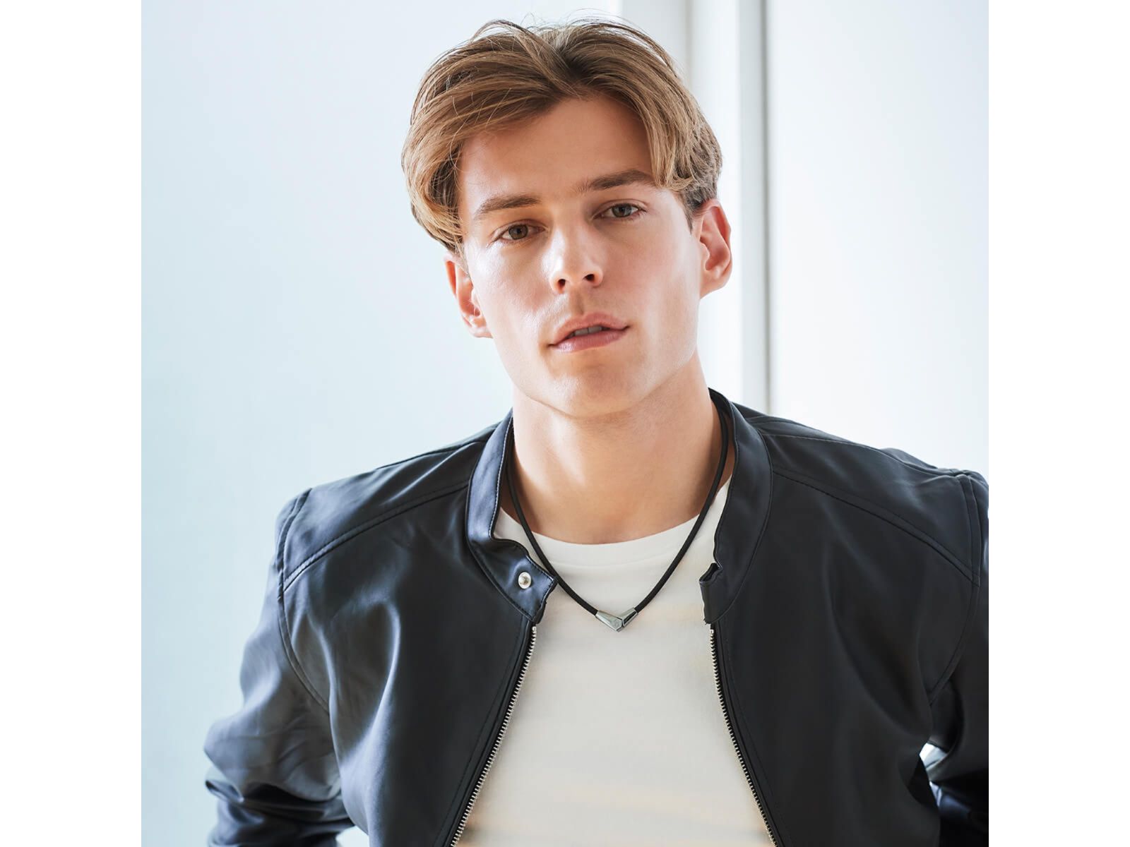 ムラサキパーク Colantotte コラントッテ TAO 磁気ネックレス ALT オルト ABARA 52 ブラック×ゴールド