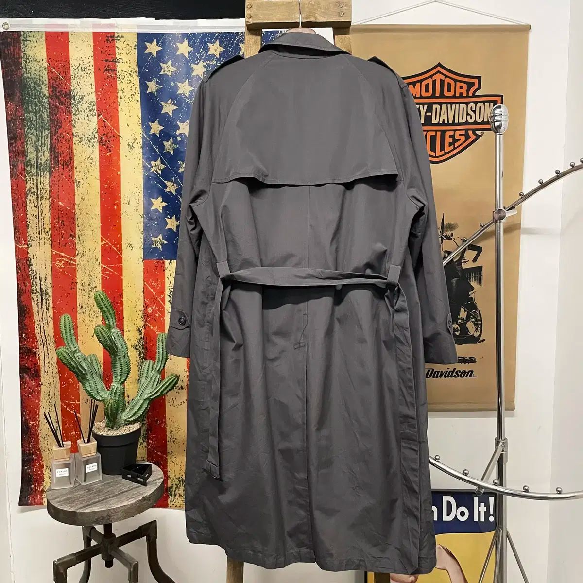 【高級・希少】クリスチャンデイオールムッシュ トレンチコート カーキ ライナー付 トレンチコート マキシ 新色ライトカーキ ミリタリー エレガント