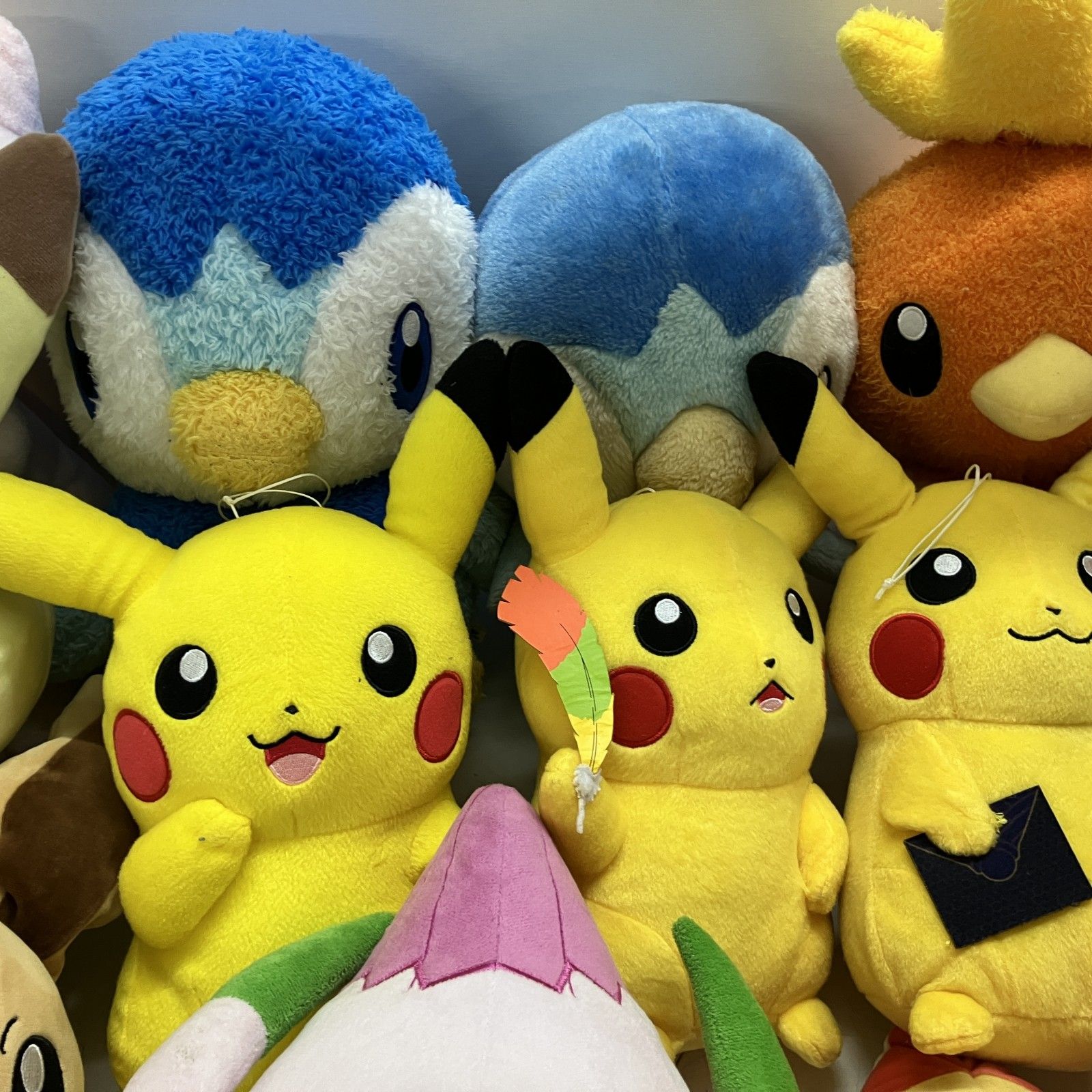 ◇ 【ジャンク品】 16点 まとめ商品 ポケモンぬいぐるみ ① ピカチュウ