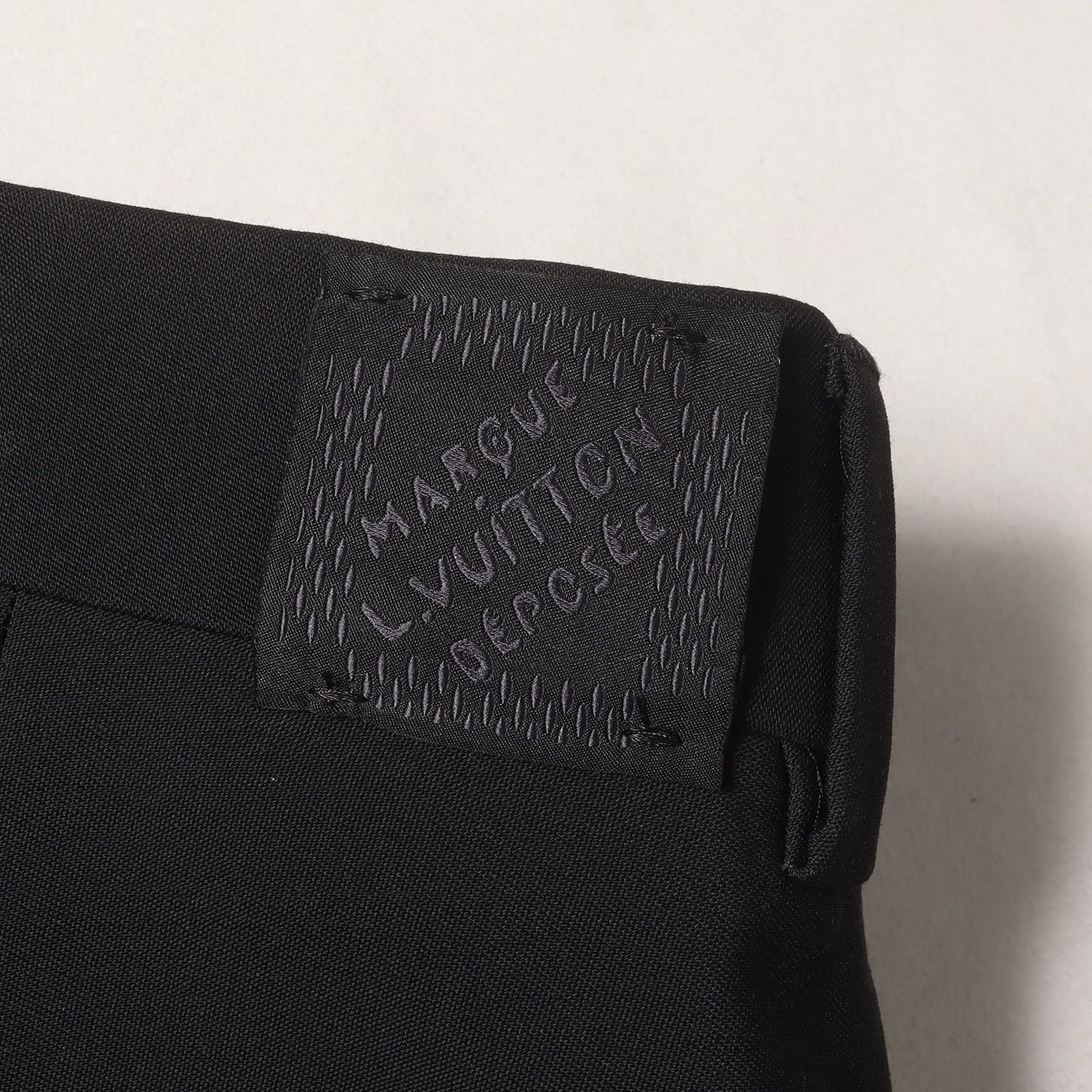 美品】LOUIS VUITTON ルイヴィトン パンツ ブラック 黒 サイズ:52