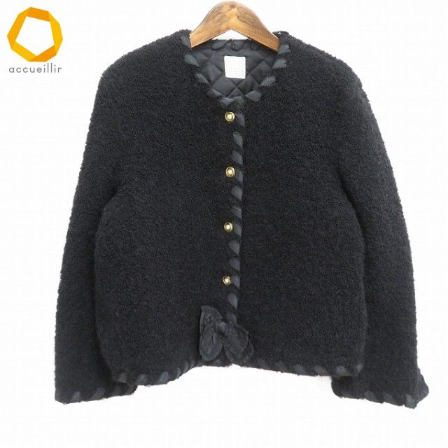 美品 カネコイサオ ジャケット 黒 パール×ゴールのボタン リボン セレモニー wu カネコイサオ KANEKO ISAO ノーカラー ジャケット 黒 リボン パール