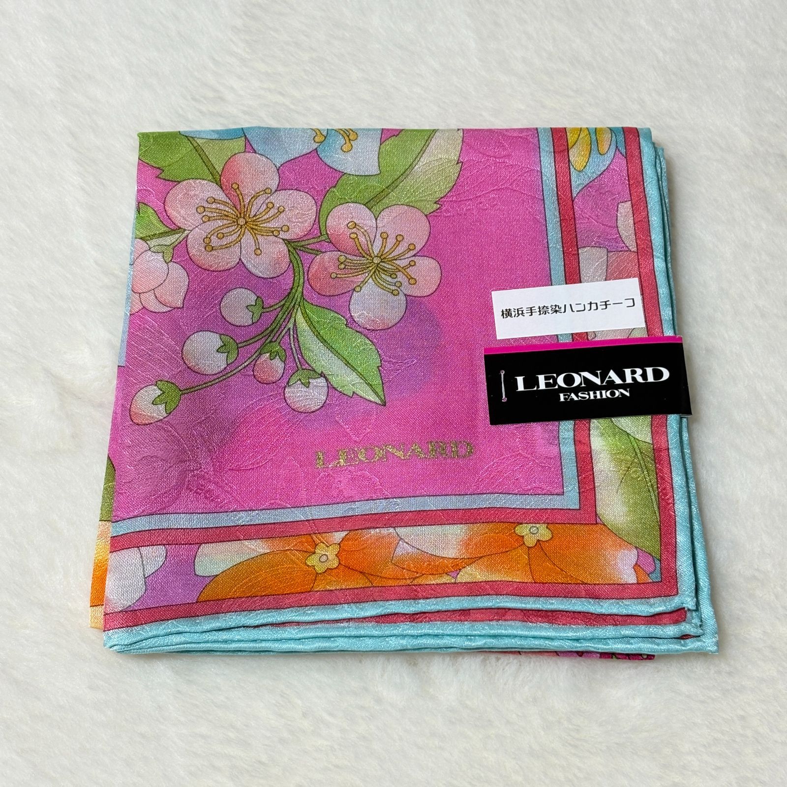 未使用品】LEONARD/レオナール シルク/綿 100% ハンカチ 鮮やか 花柄