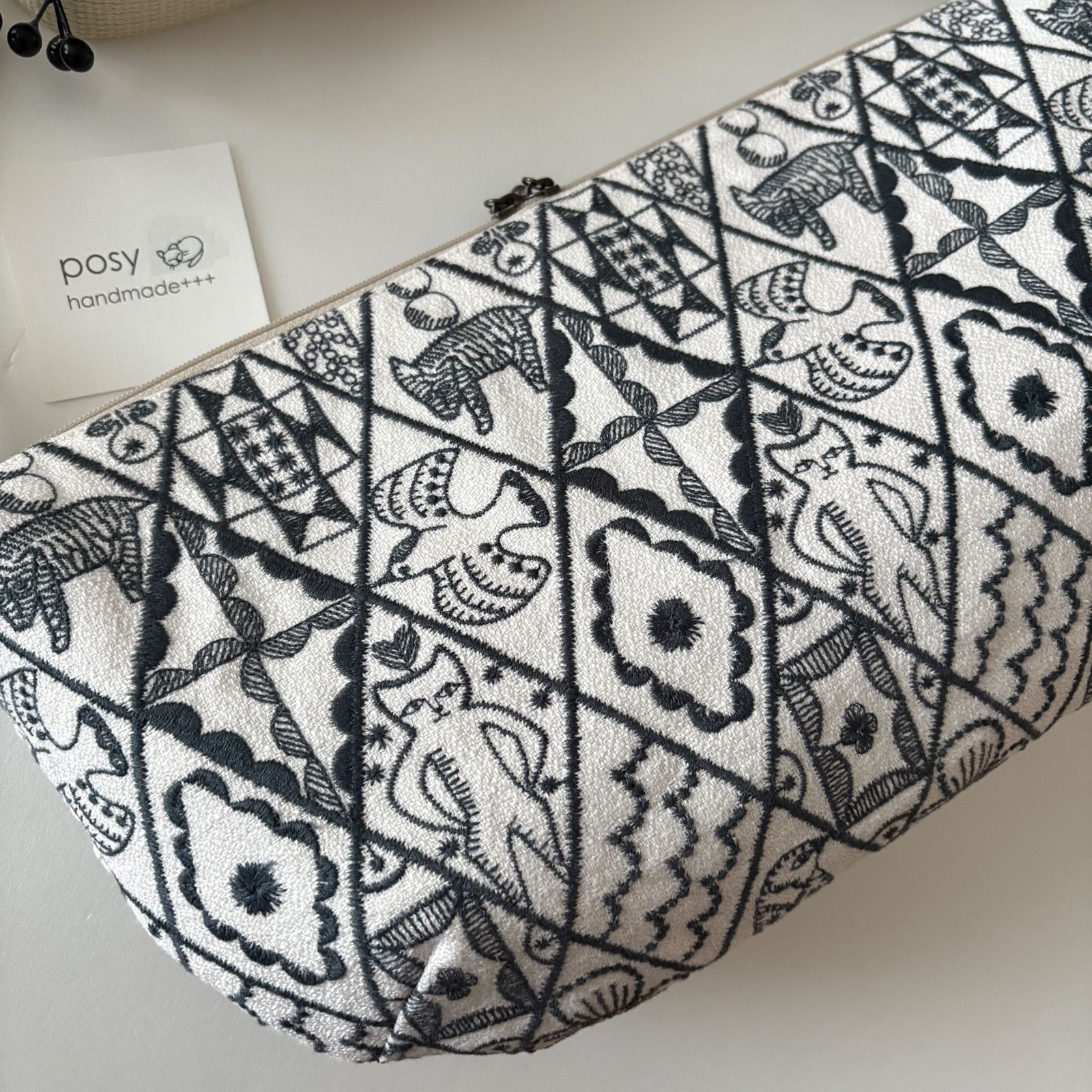 ハンドメイド ミナペルホネン 大きなサイズのショルダーバッグ