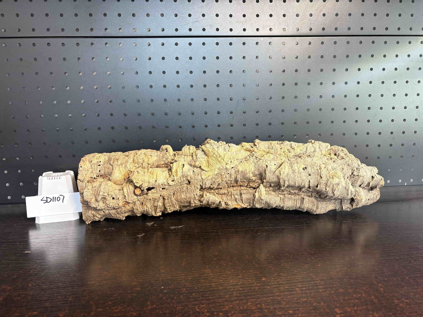 25E710　 ポルトガル産 キャノンコルク コルク樹皮 バージンコルク W427 ポルトガル産 キャノンコルク コルク樹皮 コルク板 バージン