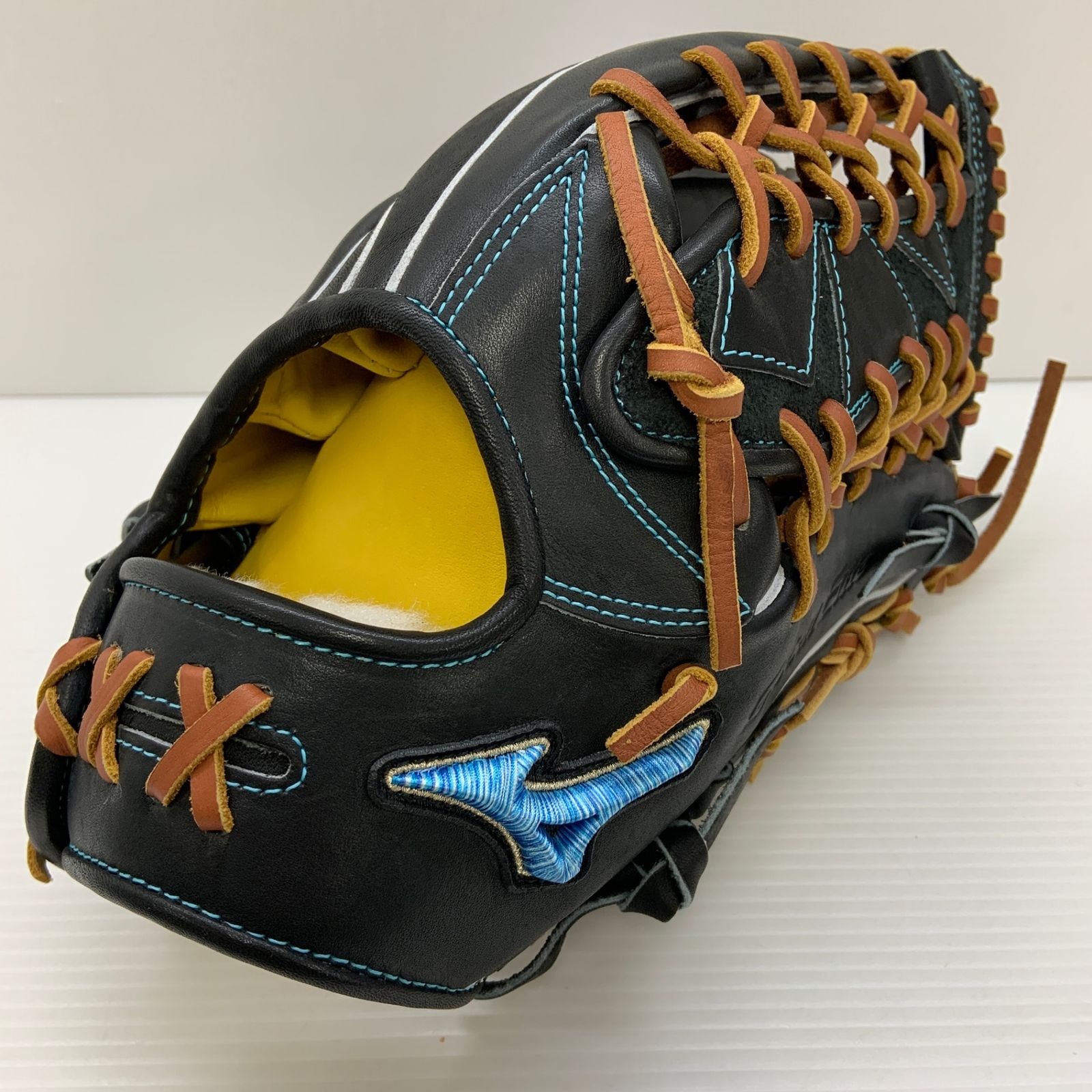 MIZUNO（ミズノ）限定 硬式用木製バット グローバルエリート メイプル 平均900g（1CJWH04484）Global Elite 野球 ヘッドくり抜きなし BFJマーク 一般用 MIZUNO（ミズノ） 限定 硬式用木製バット グローバルエリート メイプル