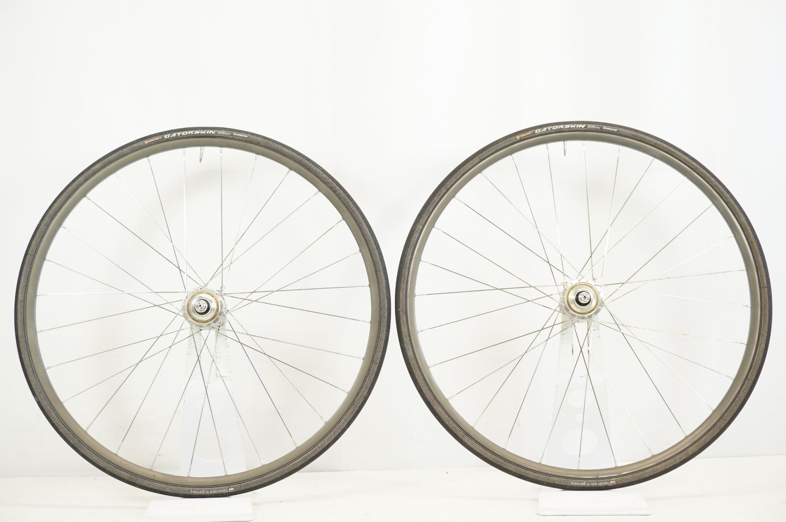 SUNTOUR 「サンツアー」 SUPERBE PRO ハブ ARAYA SDX-5 リム シングル